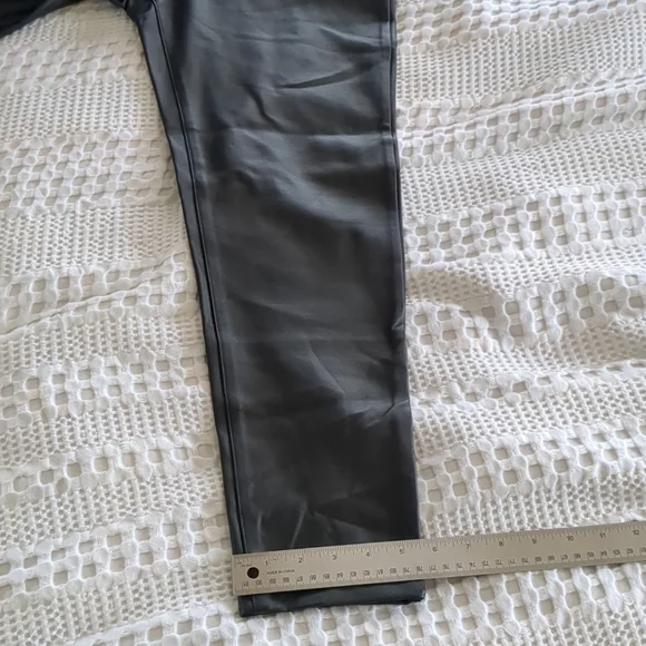 Betabrand Faux Leather Pants Medium Black 31X25 - Picture 4 of 14